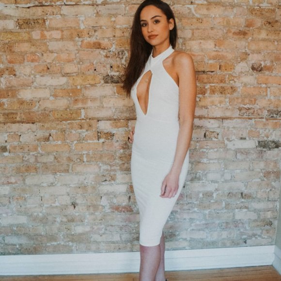 Dresses & Skirts - Bodycon midi dress